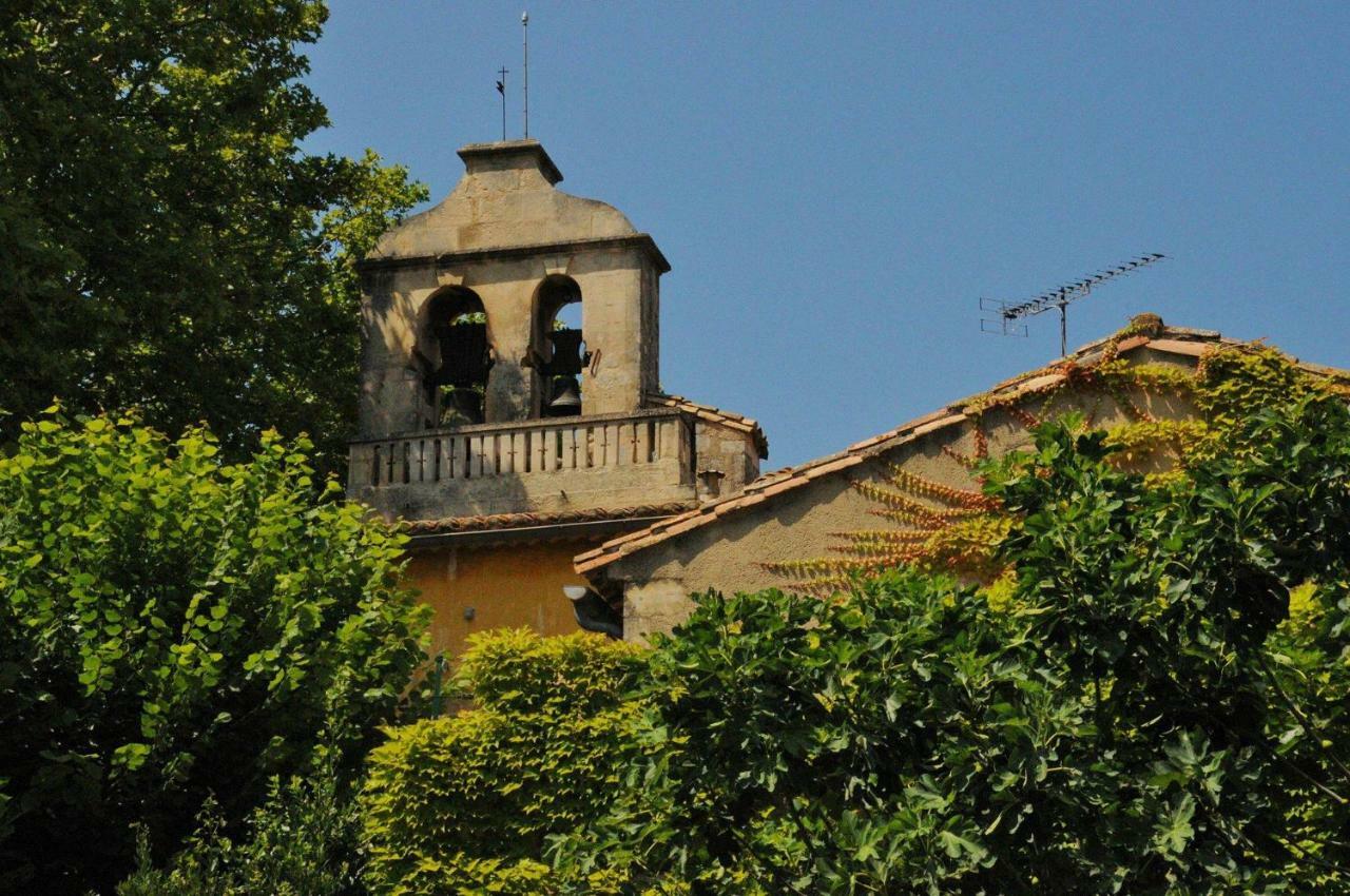 Au Mazet De Carmelina Villa Paradou Luaran gambar